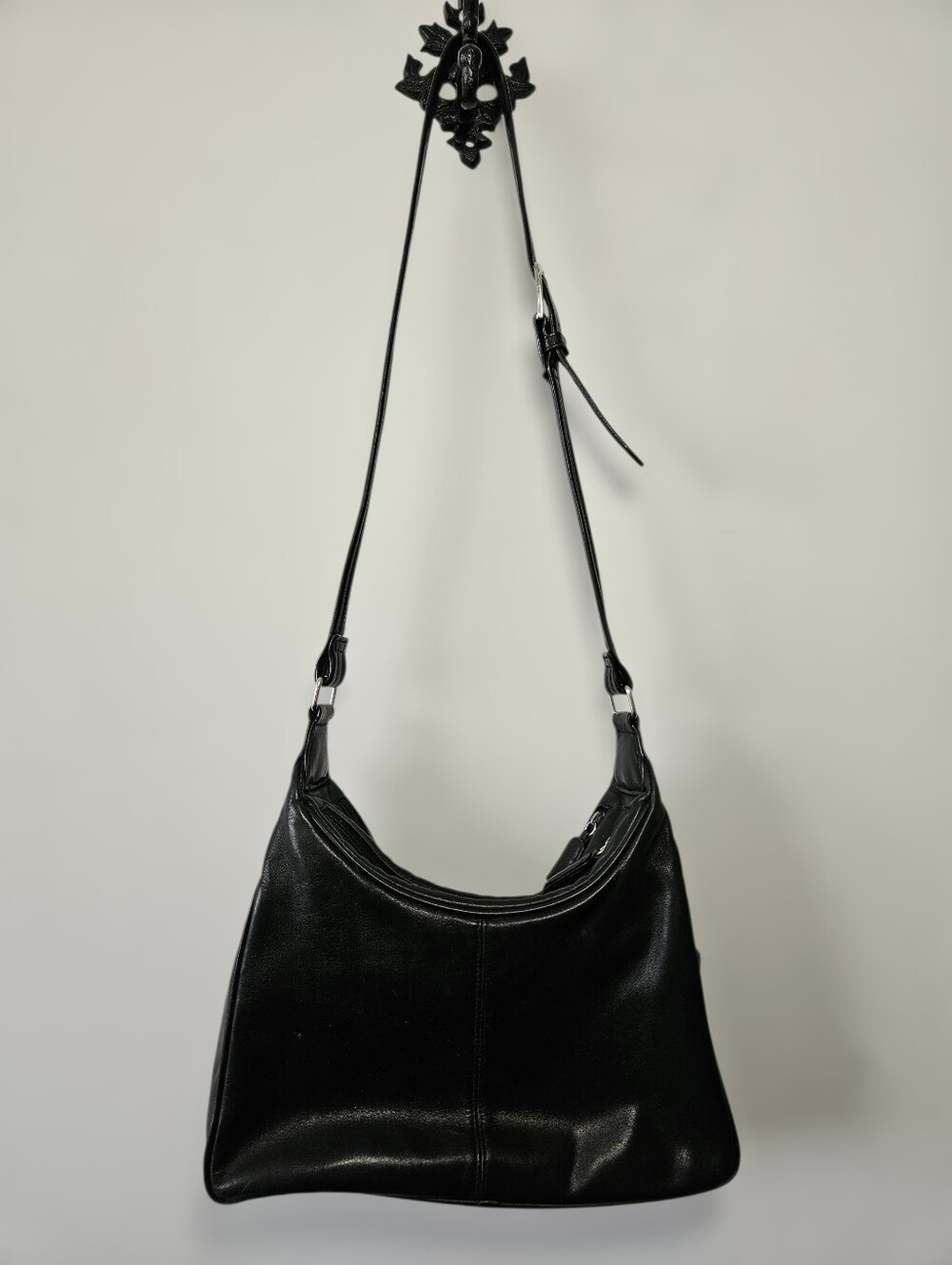 Vintage 90s Tignanello Italian Leather Shoulder Bag Black Purse Y2K